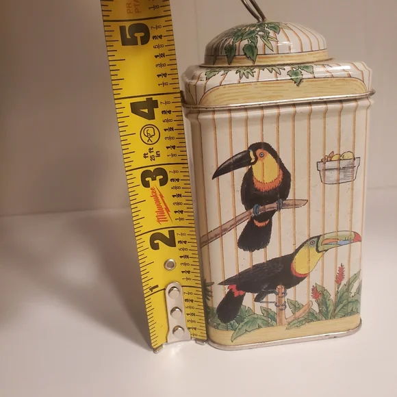 Bird Cage Vintage Toucan Macaw Parrot Tin - Picture 8 of 9